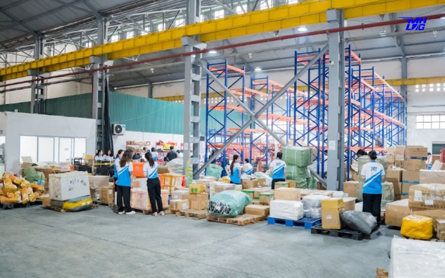 Minh Hưng Logistics cung cấp dịch vụ ký gửi hàng hóa đảm bảo tiến độ và an toàn