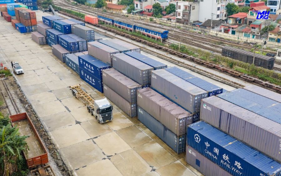 Minh Hưng Logistics hỗ trợ doanh nghiệp tối ưu quy trình vận chuyển trung việt chính ngạch