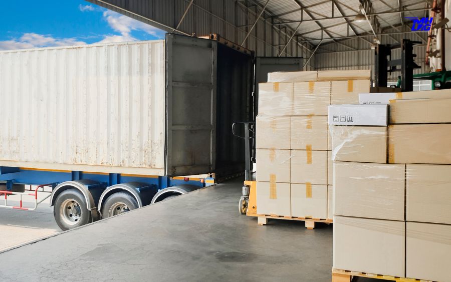 Hệ thống kho bãi trung chuyển là giải pháp tối ưu chi phí vận chuyển hàng số lượng lớn