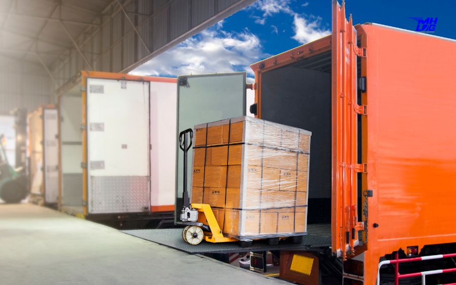 Minh Hưng Logistics cung cấp dịch vụ vận chuyển chính ngạch đảm bảo
